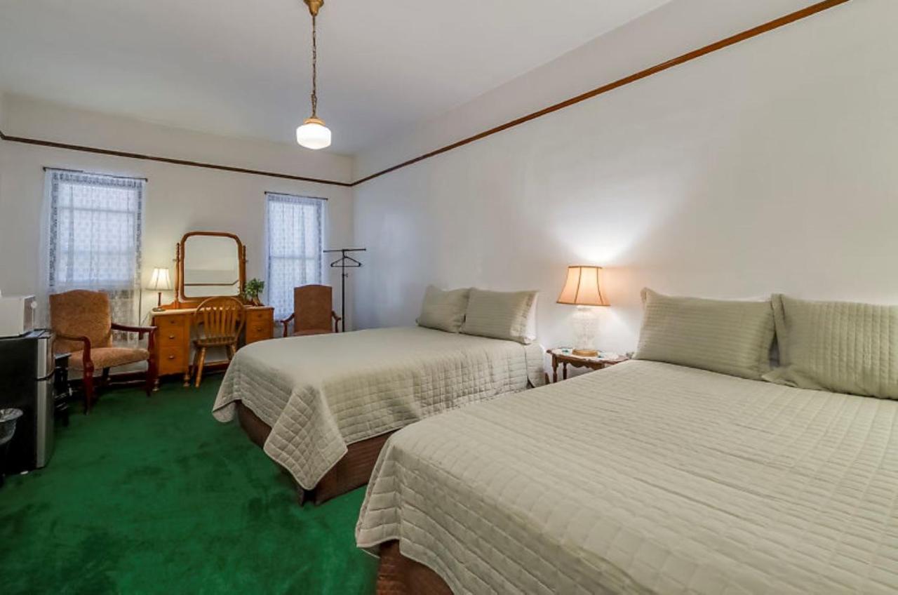 Ryan Hotel Wallace Buitenkant foto